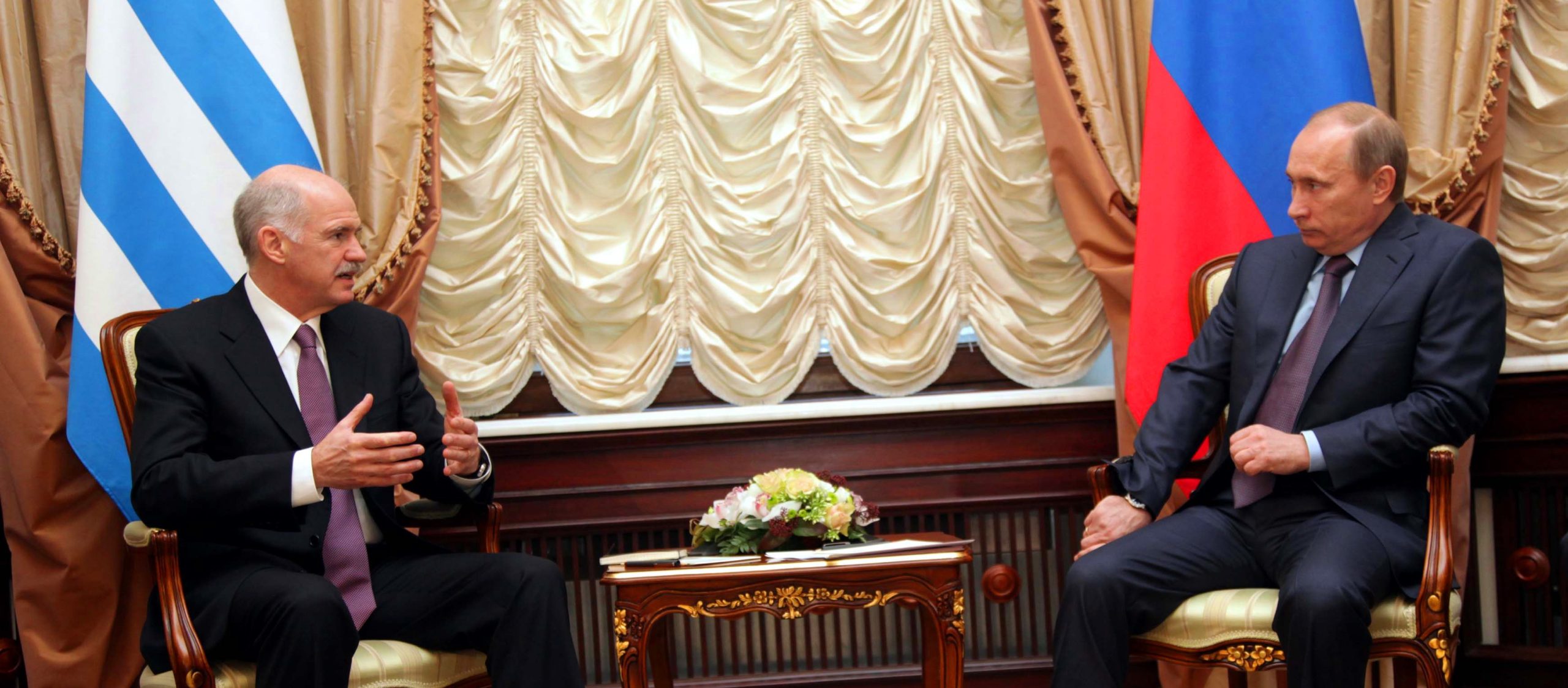 Eπιστολή Β.Πούτιν προς Γ.Παπανδρέου: “Πληρώστε με αγροτικά προϊόντα τα BMP-3HEL”! (Ανανέωση)