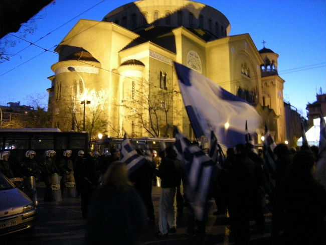 Αλλοδαποί μαχαίρωσαν Έλληνα – Στην εντατική