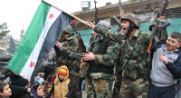 Βομβαρδισμός των οχυρών των ανταρτών της Συρίας από τις δυνάμεις του Άσαντ