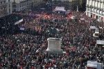 Iσπανοί απεργοί: “Μην γίνουμε σαν Ελλάδα – Πορτογαλία”