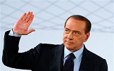 Ιταλία: “Ο Μπερλουσκόνι απειλεί την κυβέρνηση Μόντι με πρόωρες εκλογές”