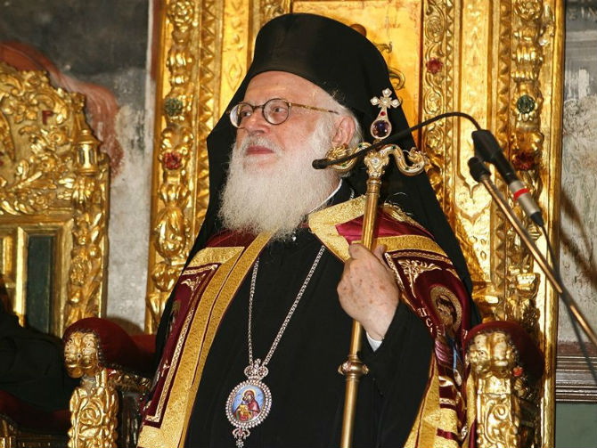 Απειλούν τον Αρχιεπίσκοπο Αλβανίας – Αναστάσιο