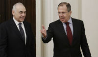 Οι επικεφαλής των ΥΠΕΞ Ρωσίας και Αιγύπτου συζητούν  για την κρίση στην Συρία