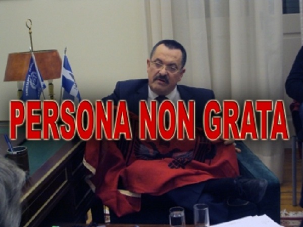 Η Αλβανία κήρυξε «persona non grata» τον Παππά