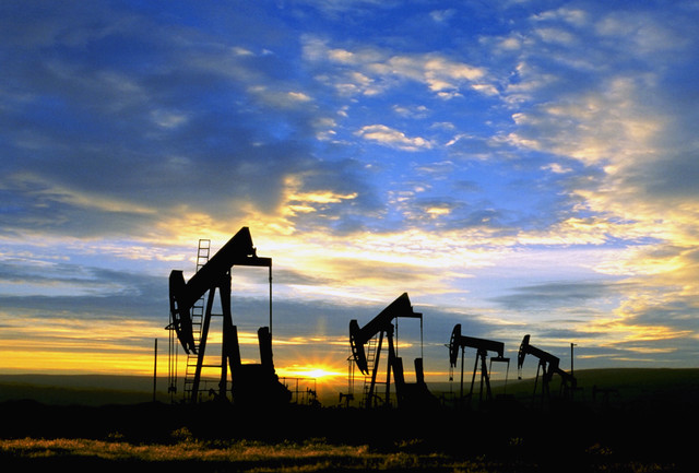 Η φορολογία εμποδίζει τις έρευνες για πετρέλαιο