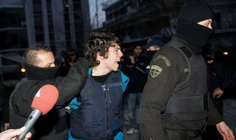 Προφυλακιστέοι οι συλληφθέντες για τη ληστεία της Κοζάνης