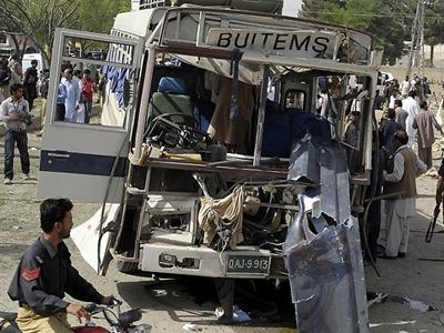 Πακιστάν: 13 νεκροί από διπλή βομβιστική επίθεση