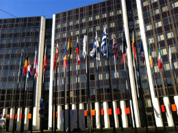 Ευρωπαϊκή επιτροπή : Προβλέπεται «μαύρο» όλο το 2013