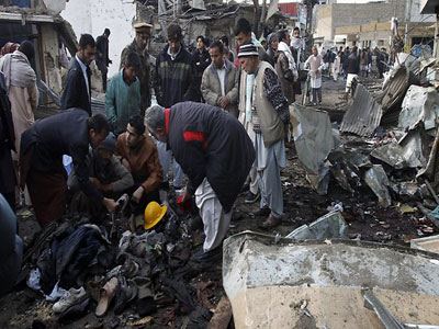 Πακιστάν: Tους 52 έφτασαν οι νεκροί από την έκρηξη στο Καράτσι