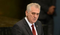 Ο πρόεδρος της Σερβίας για πρώτη φορά αντάλλαξε χειραψία με τον πρωθυπουργό του Κοσσυφοπεδίου