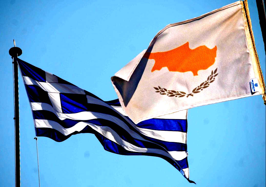 ”Ελλάδα και Κύπρος θα αποχωρήσουν από το ευρώ”