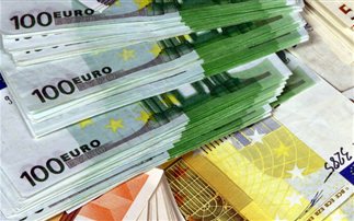 H μηνιαία δαπάνη για την πληρωμή συντάξεων αγγίζει τα 2,2 δισ. ευρώ