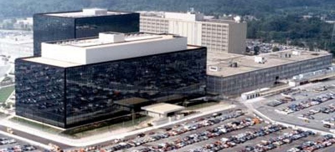 H NSA καταγράφει τις κλήσεις εκατομμυρίων αμερικανών