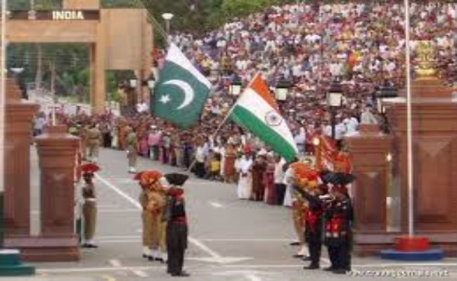 Το Πακιστάν θέλει ειρηνευτικές συνομιλίες με την Ινδία