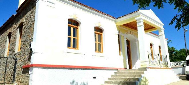 Άνοιξε ελληνικό σχολείο στην Ίμβρο