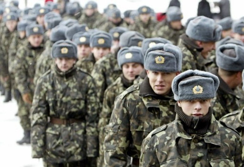 Ουκρανία: Κινητοποιεί όλους τους εφέδρους της- Εκλιπαρεί για βοήθεια από ΗΠΑ-Βρετανία