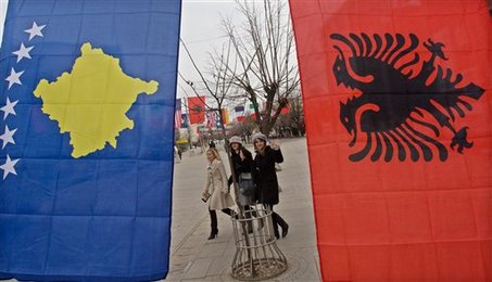 Έλληνας πρεσβευτής σε κοσοβάρικη εφημερίδα: “Θα αναγνωρίσουμε το Κόσοβο”