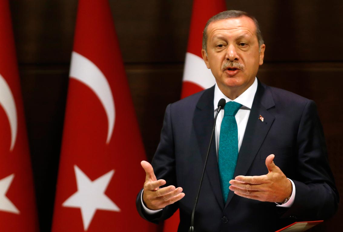 Ερντογάν: «Εφαρμόζω την απόφαση του Συνταγματικού Δικαστηρίου, δεν τη σέβομαι όμως»