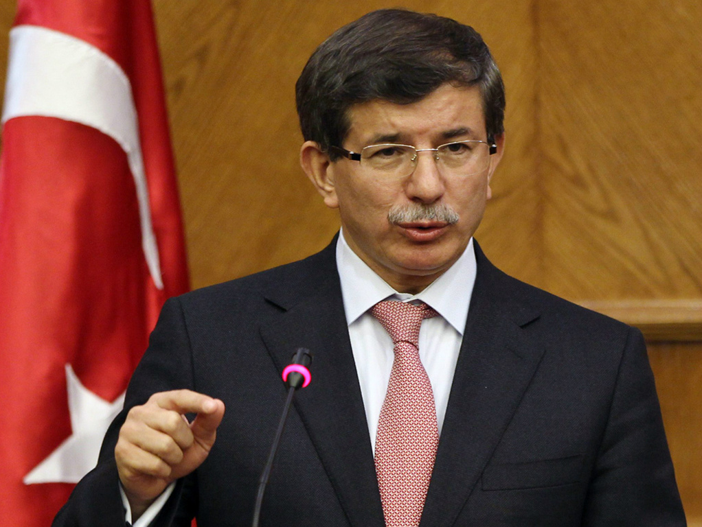 Α.Νταβούτογλου: «Όλες οι απόψεις ακούγονται ελεύθερα στην Τουρκία»