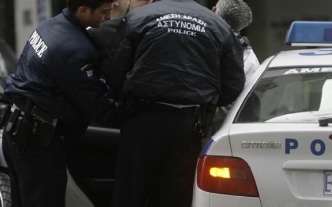 Συλλήψεις για κλοπές στην Κόρινθο