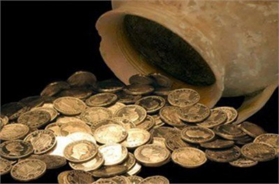 Οι Γερμανοί βγάζουν στο “σφυρί” στο Μόναχο χιλιάδες κλεμμένα ελληνικά αρχαία και η κυβέρνηση “σφυρίζει αδιάφορα”