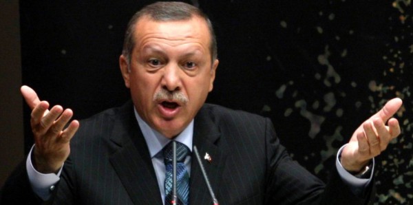 Ερντογάν: “Για εμάς είναι το ίδιο οι Κούρδοι του ΡΚΚ και οι (παρανοϊκοί) του Ισλαμικού Κράτους”