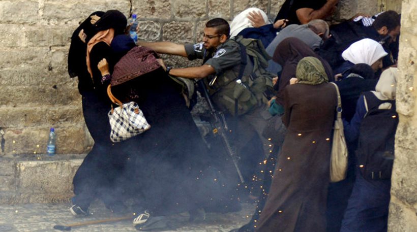Νέες συγκρούσεις μεταξύ Παλαιστινίων διαδηλωτών και Ισραηλινών αστυνομικών