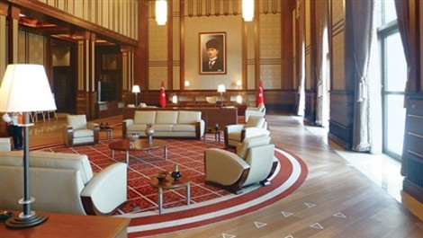 Δείτε φωτογραφίες από το παλάτι του “σουλτάνου” Ρ.Τ. Ερντογάν – Συνώνυμο της χλιδής