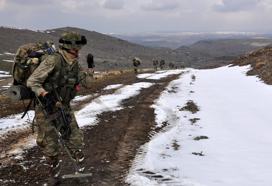 Η 1η τουρκική Ταξιαρχία καταδρομών σε εκπαίδευση ορεινού αγώνα [εικόνες, βίντεο]