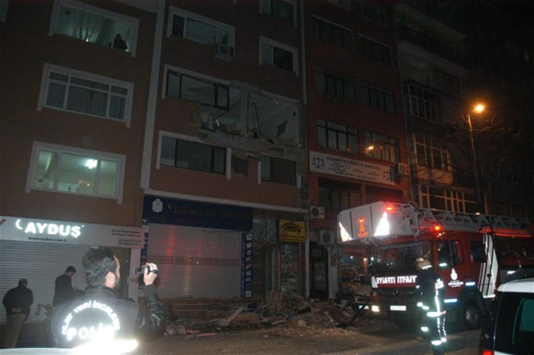 Τουρκία: Έκρηξη σε γραφεία περιοδικού με έναν νεκρό και τρεις τραυματίες (εικόνες & βίντεο)