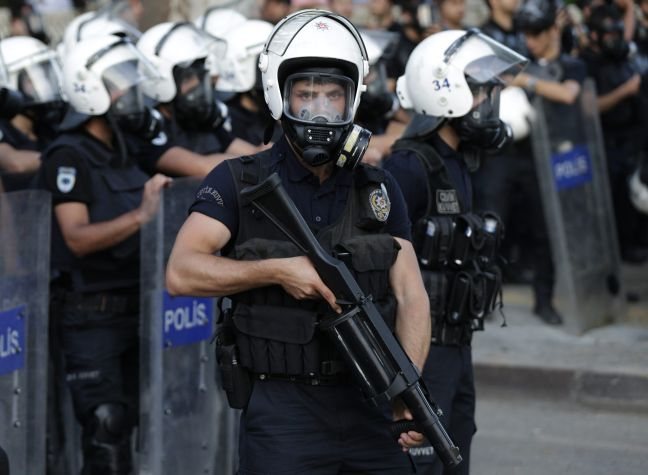 Πέρασε νομοσχέδιο για την ενίσχυση της αστυνομίας στην Τουρκία