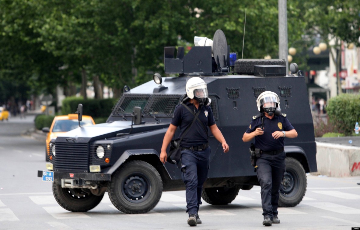 Τουρκία: Συλλήψεις τρομοκρατών που έχουν εκπαιδευθεί στο… εξωτερικό!