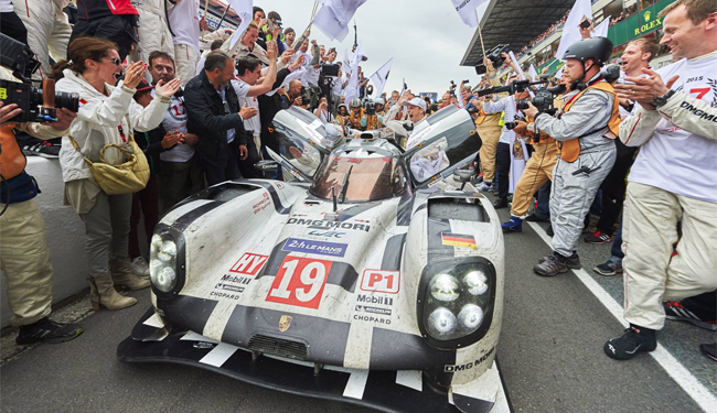 Le Mans: κέρδισαν Porsche, Nissan, Chevrolet και Ferrari. Χαμένη η Aston Martin. [video]
