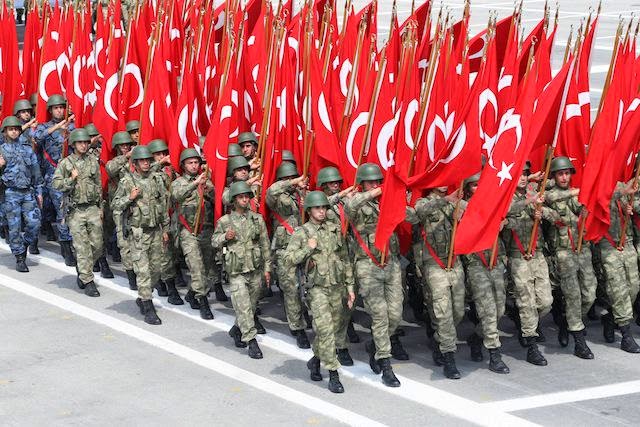 Η Τουρκία σχεδιάζει εισβολή στην Συρία;