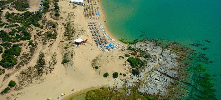 Αυτοί είναι οι εκπληκτικοί Αμμόλοφοι -Θυμίζουν Καραϊβική, αλλά είναι στην Ελλάδα (εικόνες)