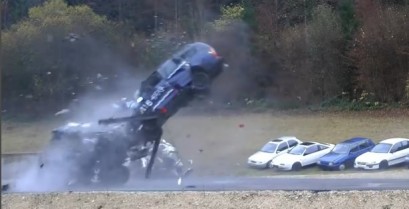 Crash test με 200 χλμ/ώρα! (βίντεο)