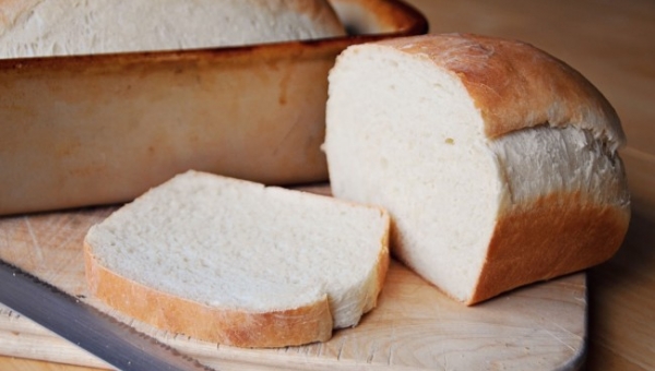 Τι συμβαίνει όταν σταματάμε να τρώμε λευκό ψωμί!