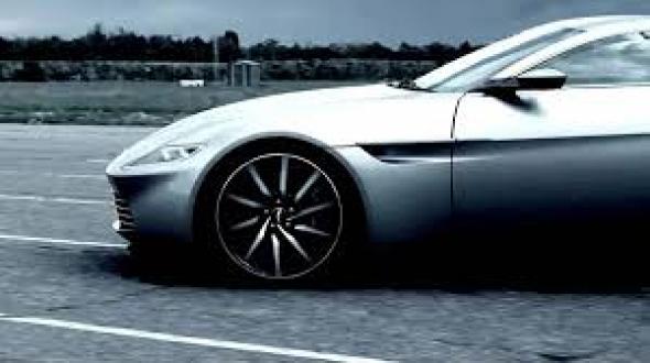 Δείτε σε δράση την Aston Martin DB10 που οδηγεί ο James Bond στην ταινία Spectre (vid)