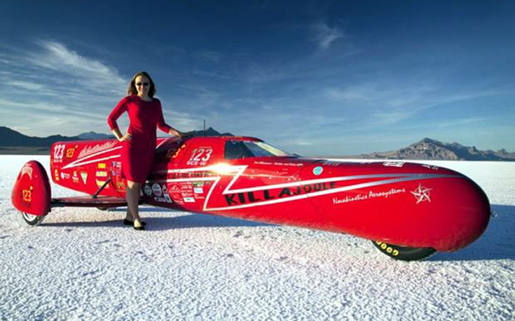 Eva Hakansson: Η πιό γρήγορη γυναίκα οδηγός στον κόσμο [φωτό,βίντεο]
