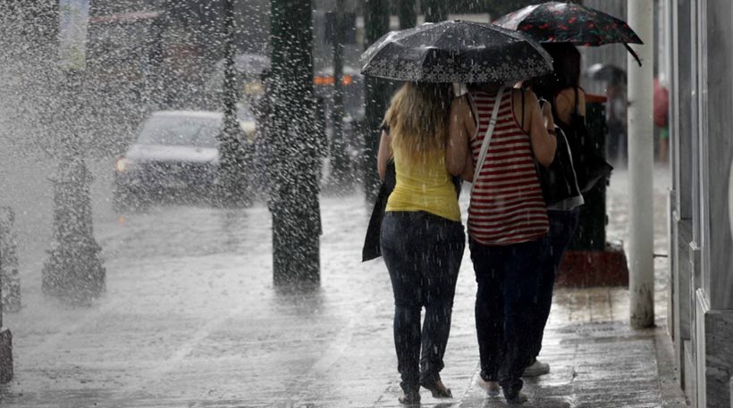 Βροχές και καταιγίδες τη Δευτέρα σε όλη τη χώρα- Δείτε την πρόγνωση
