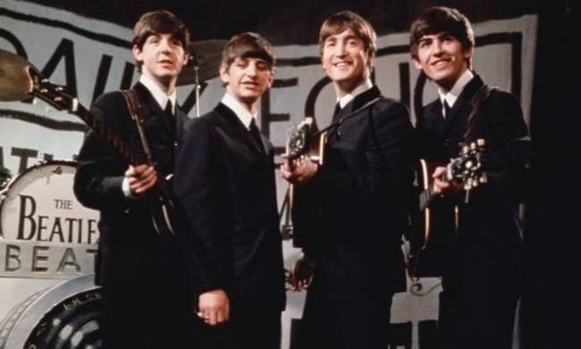 Μισό εκατομμύριο πουλήθηκε το πρώτο συμβόλαιο των Beatles!