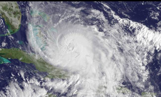 Χάθηκε πλοίο λόγω του ισχυρού τυφώνα Χοακίν στις Μπαχάμες [βίντεο]