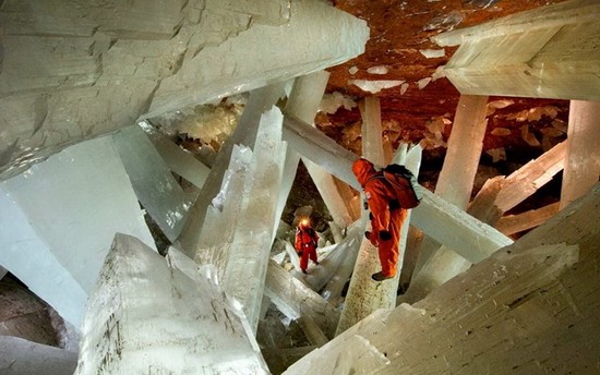Σπηλιά κρυστάλλων