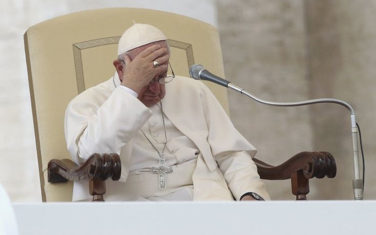 Ο Πάπας έκανε λόγο για «κλειστές καρδιές» στη σύνοδο των επισκόπων