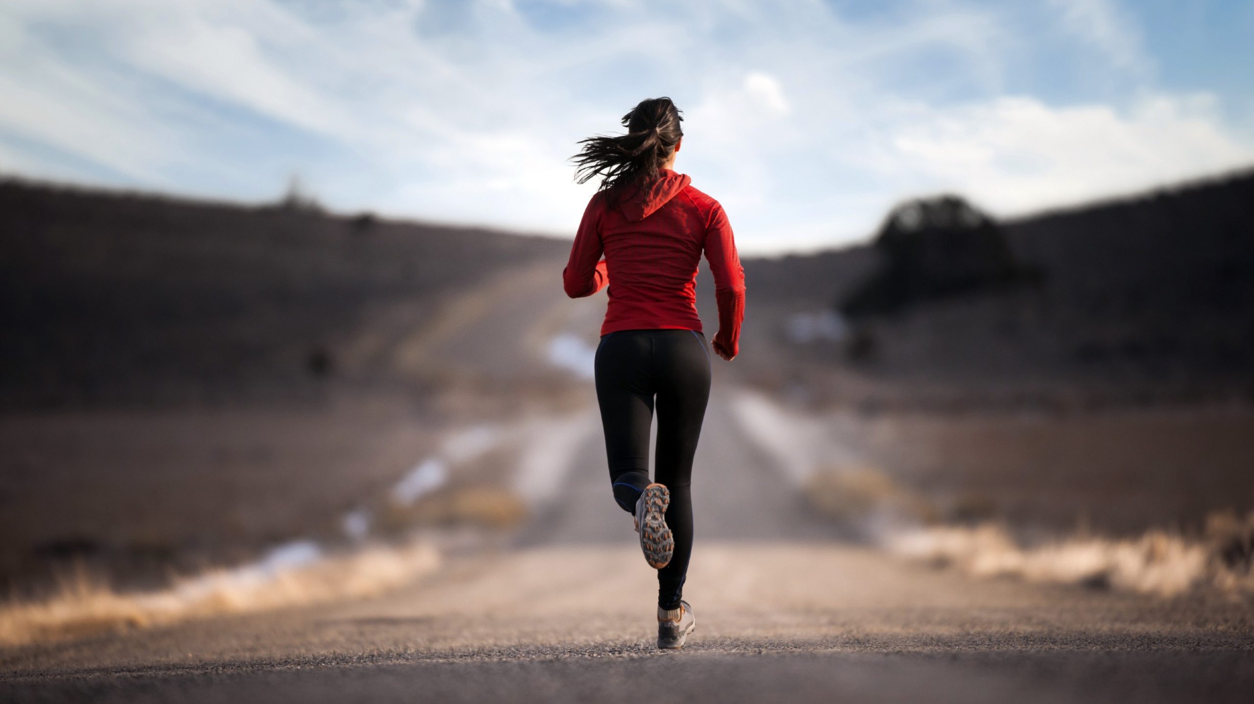 Running-Woman-Wallpaper 4d598