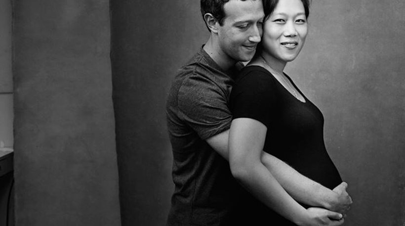 O Mark Zuckerberg ποζάρει με την έγκυο σύζυγό του [φωτο]