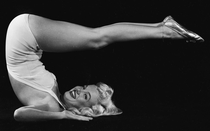 Σπάνιες πόζες της Μέριλιν Μονρόε από το 1948 [φωτό]