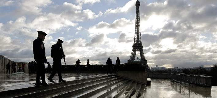 Γαλλία: Το Παρίσι θέλει να περιορίσει δραστικά τις βραχυχρόνιες ενοικιάσεις επιπλωμένων διαμερισμάτων