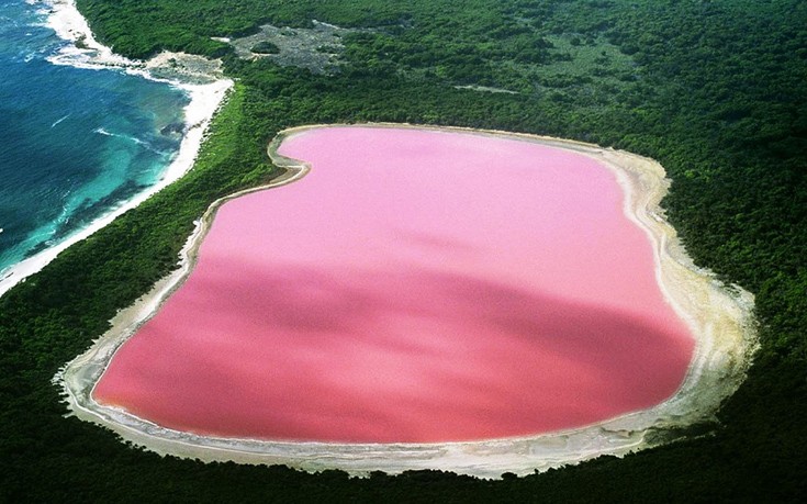 Μοναδικό φαινόμενο στη Σενεγάλη: Η υπέροχη ροζ λίμνη (φωτό)