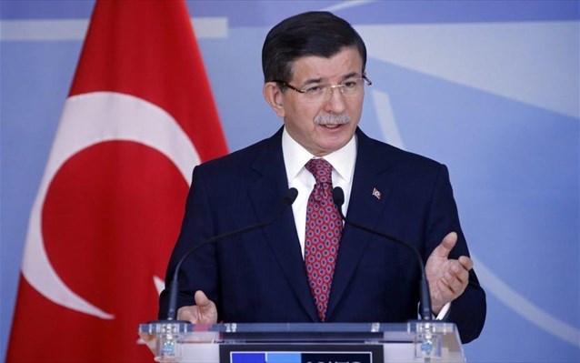 Ψήφο εμπιστοσύνης της τουρκικής βουλής απέσπασε απόψε η νέα κυβέρνηση του Νταβούτογλου